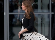 Royals Warner Bros (6)